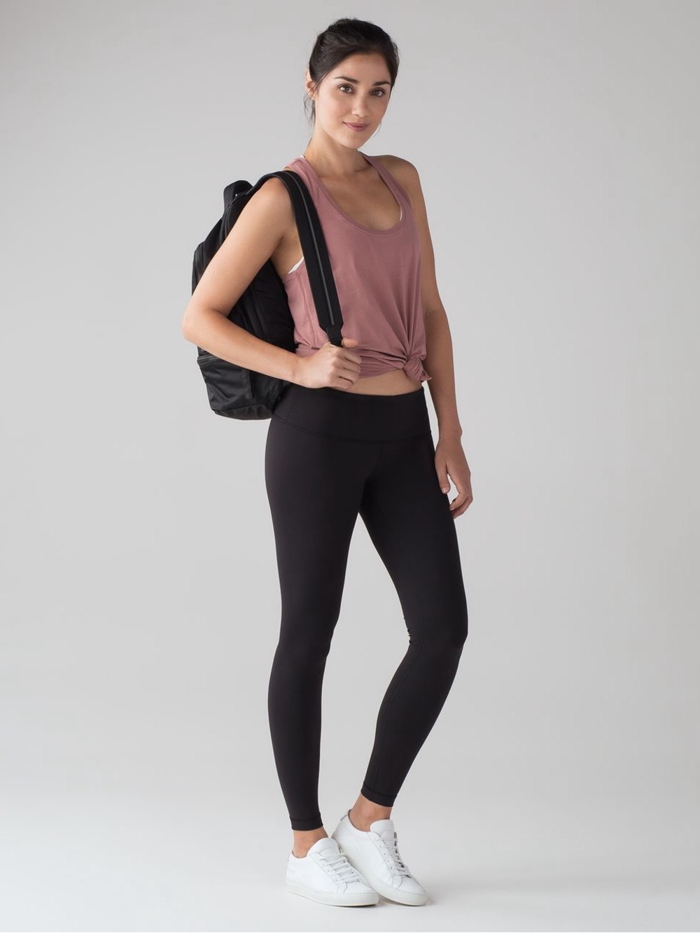 Lululemon Wunder Under Low Rise Luxtreme in Black Size 4
